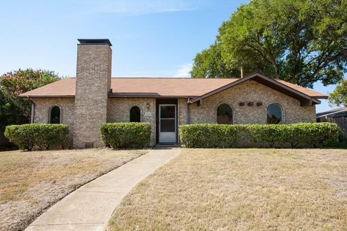 1320 Cherry Hill Ln, Lewisville, TX, 75067-3309 | Card Image
