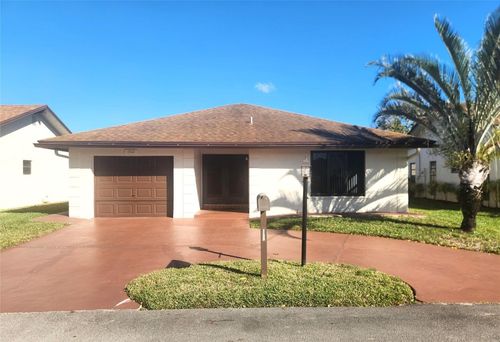 1572 Sw 23rd Ter, Deerfield Beach, FL, 33442-7522 | Card Image