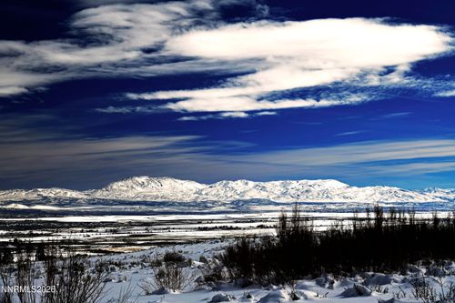 304 James Canyon Loop, Genoa, NV, 89411-1573 | Card Image