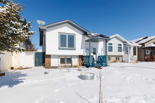 94 Drummond Close, Red Deer, AB, T4R3E2 | Card Image