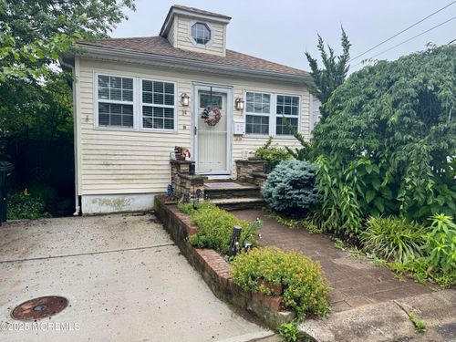 14 Sycamore Ave, North Middletown, NJ, 07748-6001 | Card Image