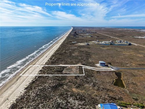 102 Mustang Island Estates Dr, Port Aransas, TX, 78373-4927 | Card Image