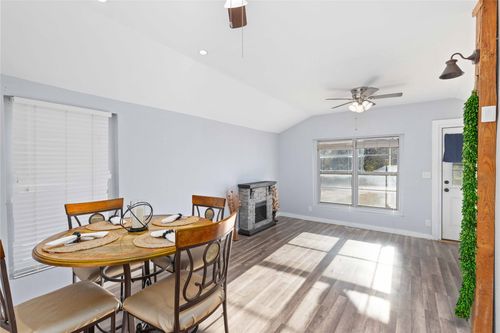 1112 W Baker St, Brownwood, TX, 76801-1714 | Card Image