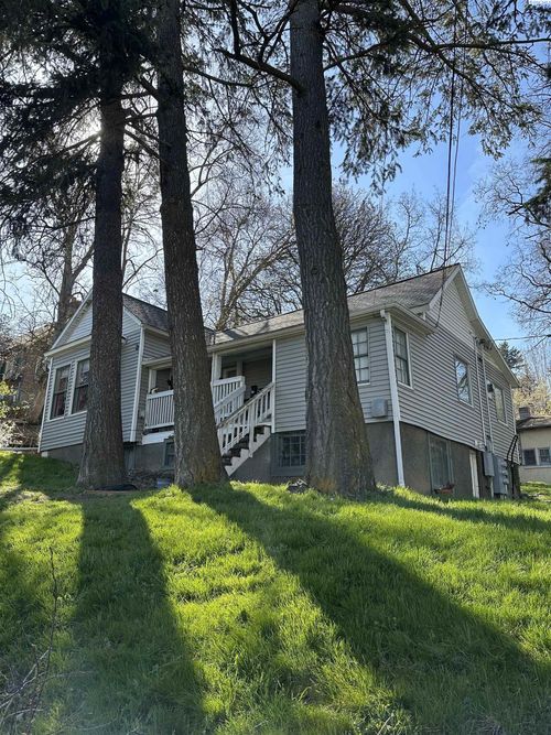 3-310 Se Spring, Pullman, WA, 99163 | Card Image