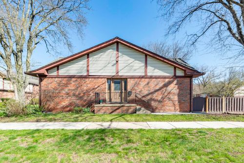 614 Terrace Ln, Ypsilanti, MI, 48198-3090 | Card Image