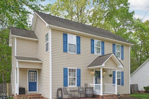 124 Saint Johns St, Knightdale, NC, 27545-7996 | Card Image