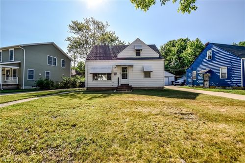 3833 E 186th Street, Cleveland, OH, 44122 | Card Image