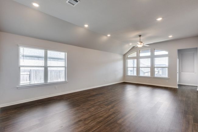 509 Oleander Loop, House other with 4 bedrooms, 3 bathrooms and 4 parking in Buda TX | Image 14