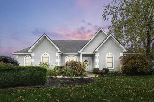 7839 Bluefield St Nw, Canal Winchester, OH, 43110-8905 | Card Image