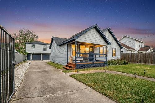 b-5615 Barremore St, Houston, TX, 77023-4701 | Card Image