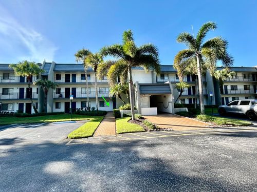 104-4801 Esedra Ct, Lake Worth, FL, 33467-5077 | Card Image
