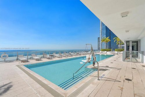 apt-2402-1300 Brickell Bay Dr, Miami, FL, 33131-3394 | Card Image