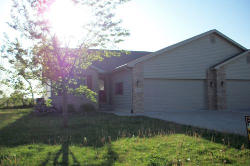 a-332 Cassidy Ct, Utica, IL, 61373-9446 | Card Image