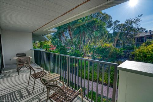 223-600 Neapolitan Way, NAPLES, FL, 34103-8568 | Card Image