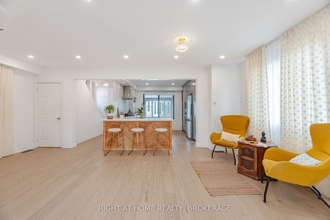86 Glasgow St, House other with 4 bedrooms, 3 bathrooms and 4 parking in Kitchener ON | Image 10