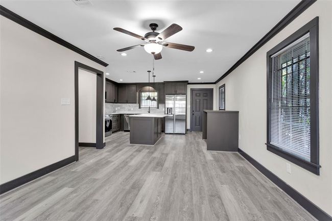 3346 Reeves St, House other with 3 bedrooms, 2 bathrooms and 1 parking in Houston TX | Image 10