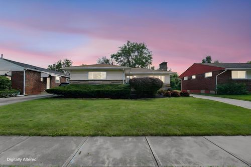 3455 Scottwood Rd, Columbus, OH, 43227-3567 | Card Image