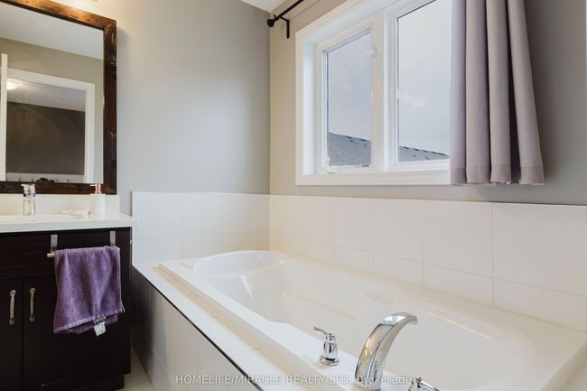 43 - 515 Winston Rd, House attached with 3 bedrooms, 3 bathrooms and 1 parking in Grimsby ON | Image 30