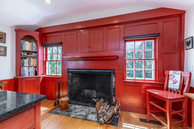 151 Flanders Rd, House other with 3 bedrooms, 3 bathrooms and null parking in Woodbury CT | Image 22