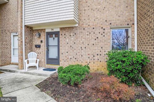 74 Gentry Ct, ANNAPOLIS, MD, 21403-1021 | Card Image