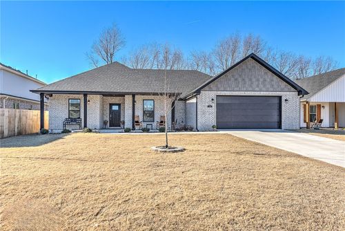 73 N Isabella Pl, Farmington, AR, 72730-3088 | Card Image