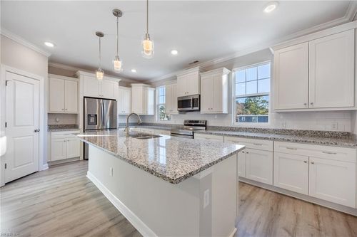 4007 Pleasant Ave, Norfolk, VA, 23518-1619 | Card Image