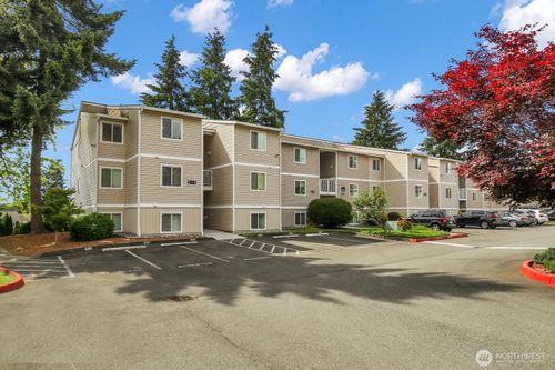h310-12415 Ne 130th Ct, Kirkland, WA, 98034-7414 | Card Image