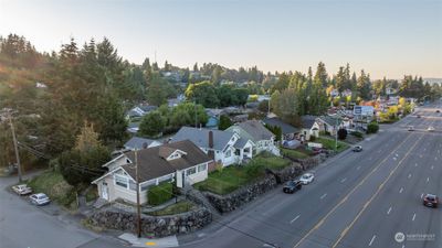 4232 Rucker Avenue, House other with 2 bedrooms, 2 bathrooms and null parking in Everett WA | Image 3