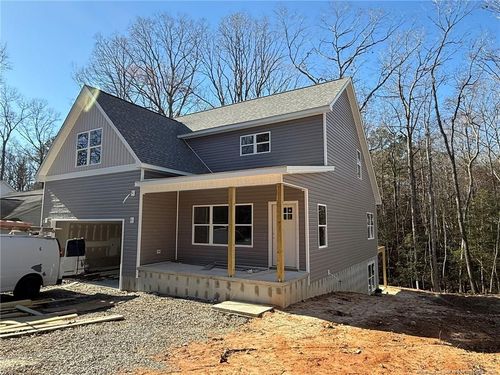 5130 Cardinal Cir, Sanford, NC, 27332-7355 | Card Image