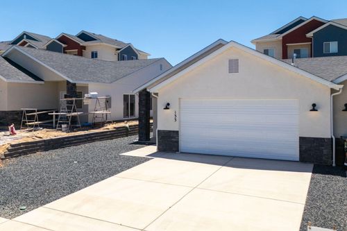 127 W 2725 N, Cedar City, UT, 84721-5827 | Card Image
