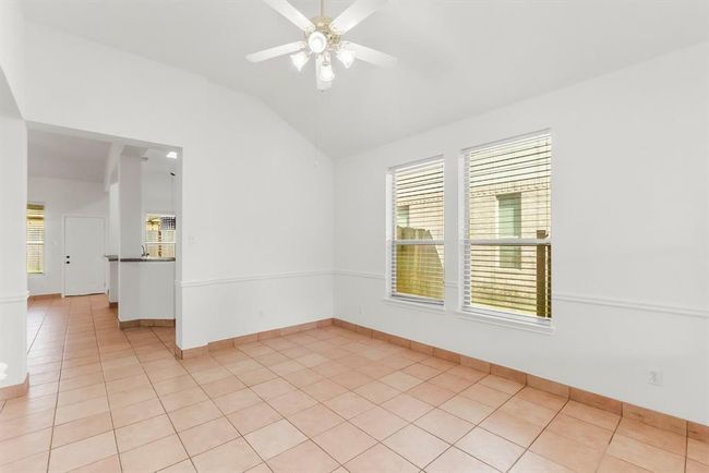 19311 Twin Buttes Dr, House other with 4 bedrooms, 2 bathrooms and 2 parking in Tomball TX | Image 15
