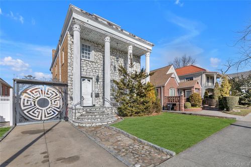 145-85 9th Ave, Whitestone, NY, 11357-1625 | Card Image