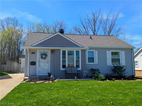 1140 Iroquois Ave, Mayfield Heights, OH, 44124-1545 | Card Image