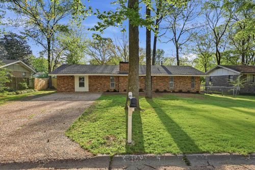 1015 Towering Oaks Drive, Jacksonville, AR, 72076 | Card Image