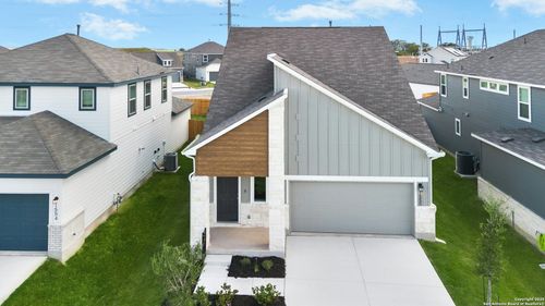 1550 Estelea Grv, New Braunfels, TX, 78130-0557 | Card Image