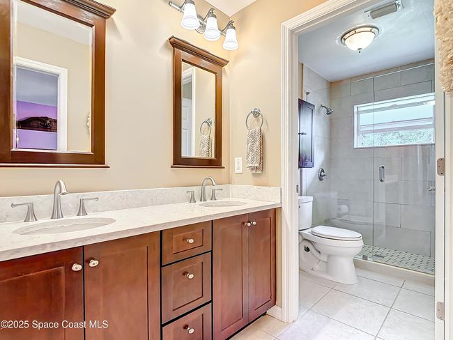 2nd Bathroom | Image 34