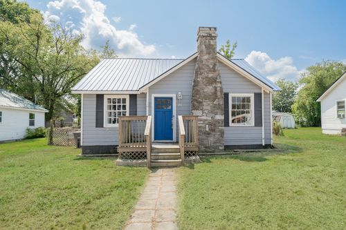 206 Davidson St W, Fayetteville, TN, 37334-3506 | Card Image