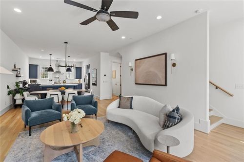 14 Bass St Se, Atlanta, GA, 30315-1237 | Card Image