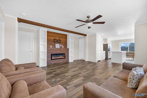 406 County Road 846, Crossville, AL, 35962-5180 | Card Image