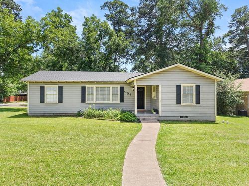 801 Park St, Gilmer, TX, 75644-2231 | Card Image