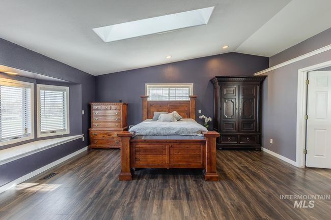 1300 N Big Tree Ln, House other with 4 bedrooms, 3 bathrooms and 4 parking in Kuna ID | Image 15