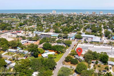 38 Coral Way, House other with 3 bedrooms, 2 bathrooms and null parking in Jacksonville Beach FL | Image 2