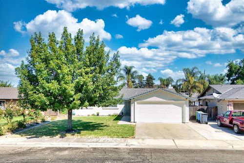 967 Lavon New Ln, Turlock, CA, 95380-6378 | Card Image
