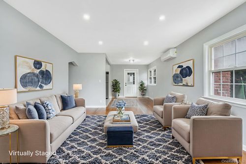 139 Jean Ave, Hempstead, NY, 11550-6324 | Card Image