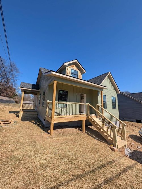 5319 Upshaw Dr, Chattanooga, TN, 37416-1952 | Card Image