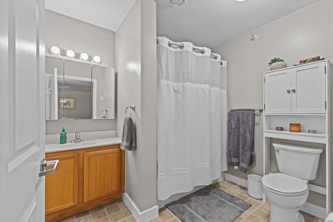 APT-400 - 409 Farrell St, Condo with 2 bedrooms, 2 bathrooms and null parking in South Burlington VT | Image 19