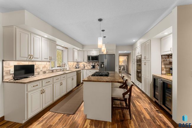 904 W Chicory Ln, House other with 5 bedrooms, 5 bathrooms and null parking in Sioux Falls SD | Image 8