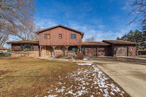 255 W 7th St, Gibbon, MN, 55335-2145 | Card Image