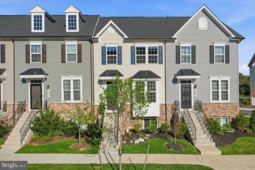 223 Edwin Rd, FREDERICK, MD, 21702-1678 | Card Image