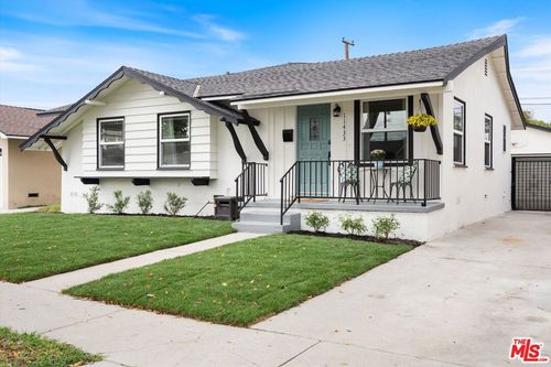 11433 214th St, Lakewood, CA, 90715-2015 | Card Image
